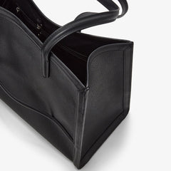 Capesse-Black
